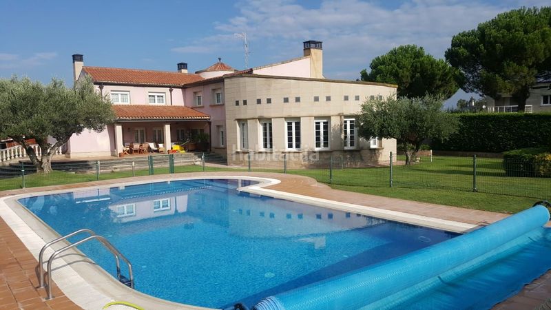 Foto 4574672b-e9f7-4fc6-b36b-23eda14ff481. Casa amb calefacció a Lardero