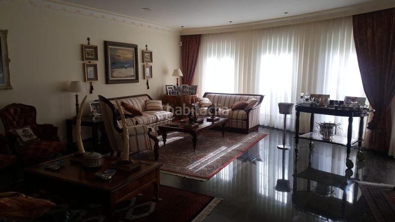 Foto 6031c16c-a96a-4339-83ee-f97699727765. Casa amb calefacció a Lardero