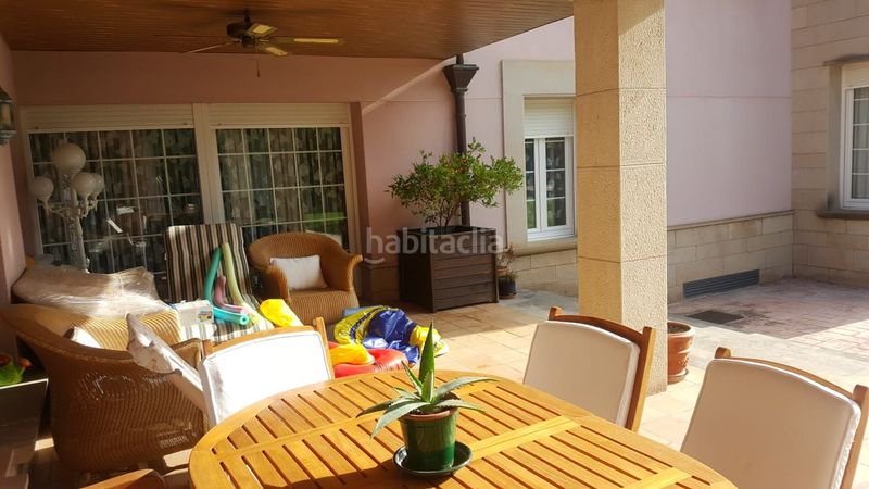 Foto 8a6f3390-3ce2-4c5f-b02a-8886397c30c4. Casa amb calefacció a Lardero