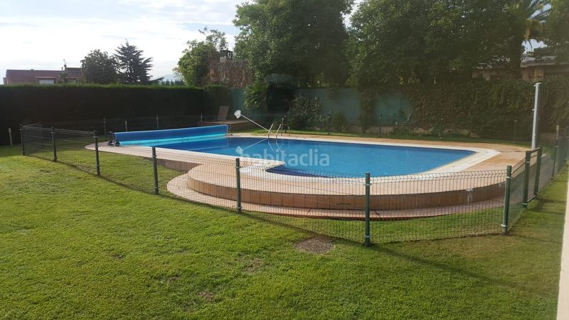 Foto e59a5ca6-2d46-4436-aff2-94fd522748c7. Casa amb calefacció a Lardero