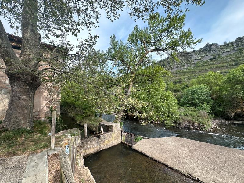 Foto 6d7d5e1f-36b0-49e7-9e4e-5096aad913a6. Terreno residencial parcela en venta urbana en entorno privilegiado . 2.763m2, ideal para inversión y hacer un chalet, agua, l en Torrecilla en Cameros