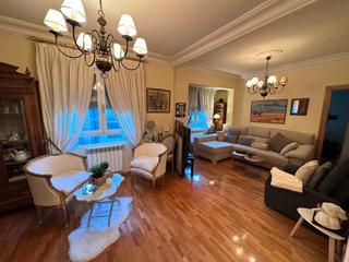 Pis  Calle de juan xxiii. Increible vivienda con encanto en las peatonales, 130m2, totalme