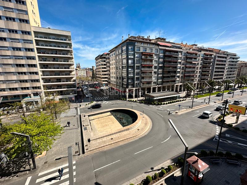 Foto 72060953-f680-4fd8-a33a-0f3bceb9d2c9. Pis amb calefacció aparcament a Gran Via Logroño