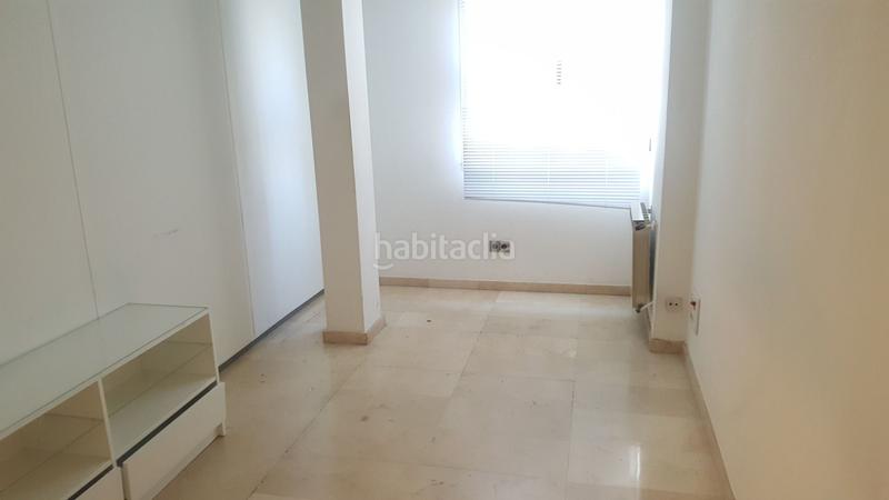 Foto 130d1350-1b71-403c-9bb7-c33b425b016d. Miete büro mit heizung in Gran Via Logroño