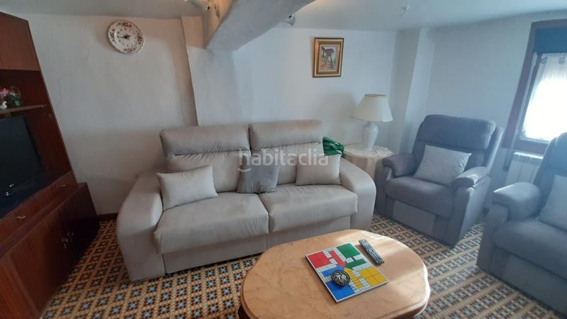 Foto fb2e2a85-7b9e-4d44-b0df-bc2b044c91fb. Casa con riscaldamento in Entrena