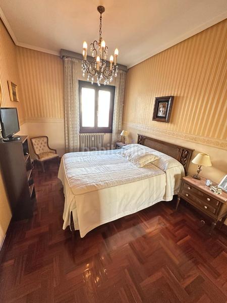 Foto 8f9f64ea-803c-444e-aca7-0ac35d55da12. Piso exclusiva vivienda en venta en republica argentina centro , fantástica vivienda de 130m2, amplio salón de 40m2, 3 dormit en Logroño