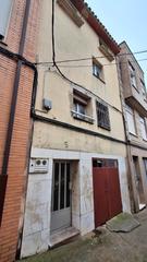 Casa  Calle oriente. Ocasión en el centro de villamediana, ideal para iversión, edifi