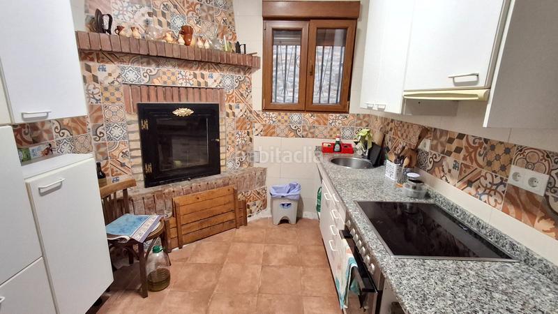 Foto 898938a0-1a7d-45b6-bcd3-b9801c6cffed. Maison jumelée avec chauffage dans Corera