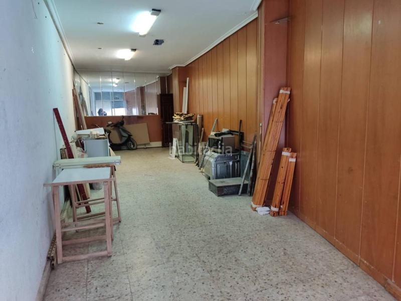 Foto ecfef398-ee51-4bf2-804e-6a09892a4ac3. Local comercial a Oeste Logroño