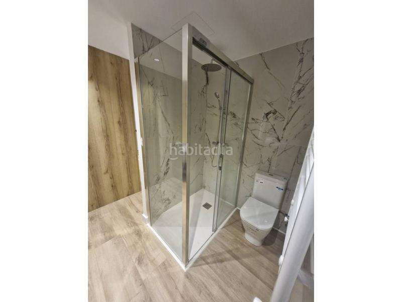 Foto 9a18d2e7-23ab-45eb-9e0f-1aaf3dfd917a. Piso ocasión únca junto al espolón con 4 dormitorios, 2 baños y totalmente reformado en Logroño