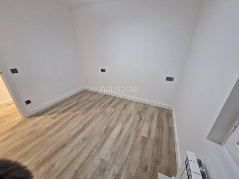 Foto ca4d74b5-2f8d-449f-accd-5269283bc2a7. Piso ocasión únca junto al espolón con 4 dormitorios, 2 baños y totalmente reformado en Logroño