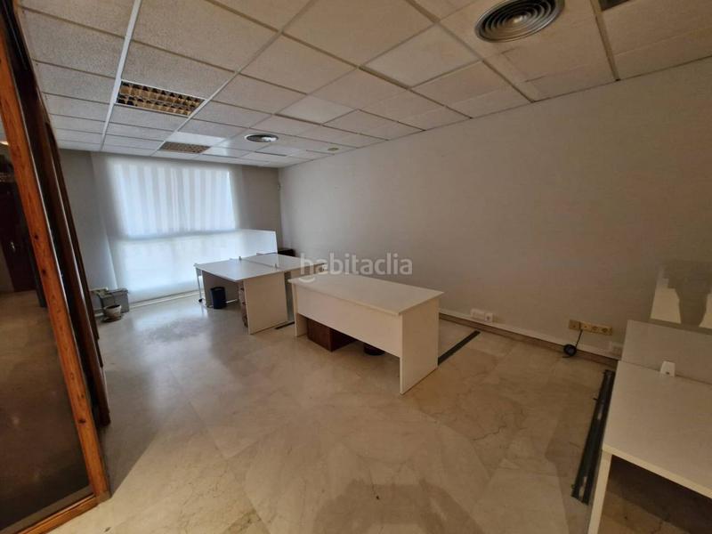 Foto 33bba80c-4e4a-4c3e-9c0e-513799e07dee. Alquiler oficina  en pleno centro junto al espolón en Logroño