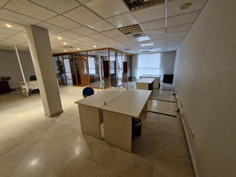 Foto 1383b14f-3276-458c-86f9-038b86a79469. Miete büro mit heizung in Gran Via Logroño