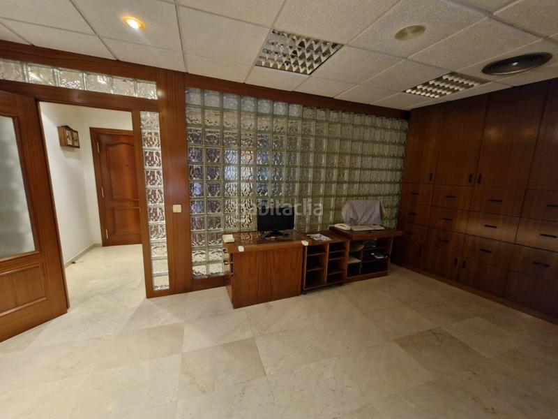Foto 25ac4b1b-9f73-44c8-a9b3-ab9e35af4b9f. Rent office space with heating in Gran Via Logroño