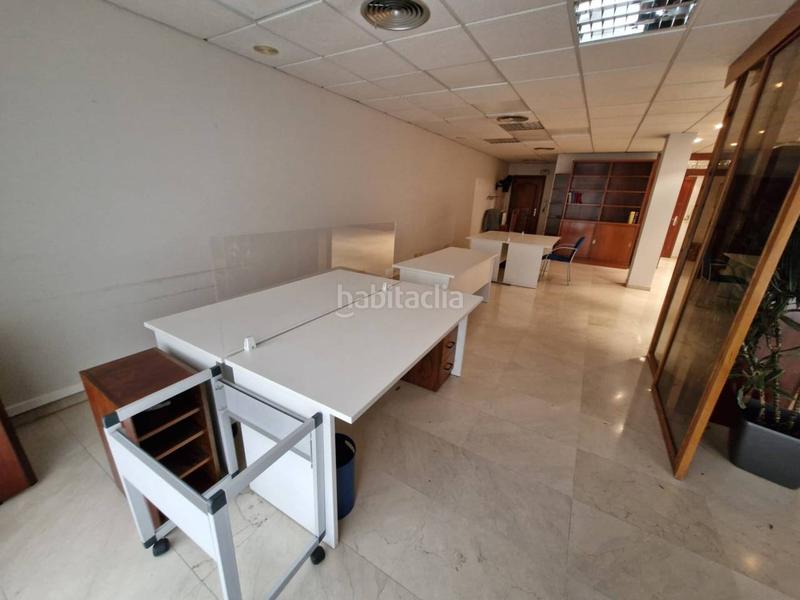 Foto 4cf2ac37-e996-4477-9932-3e79c7e89384. Oficina  en pleno centro junto al espolón en Logroño
