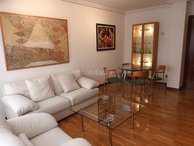 Foto d1988b49-7bcf-4b69-840d-1d4e0f8323ae. Alquiler piso apartamento exterior en pleno centro en Logroño