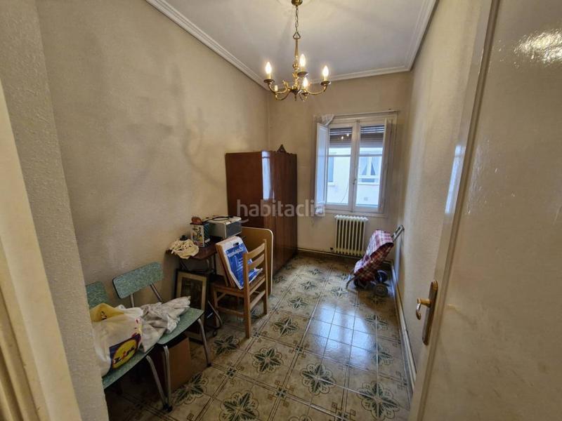 Foto 6dd0f9fe-b2a9-473d-bee2-e9c07f73c6b6. Pis amb calefacció a Gran Via Logroño