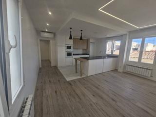 Miete Etagenwohnung in Gran Via. Piso en alquiler en centro