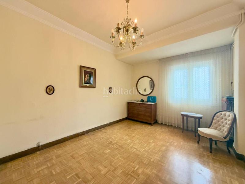 Foto 78c9525f-5dd9-4618-b77f-3060bfaa3af9. Pis amb calefacció a Gran Via Logroño