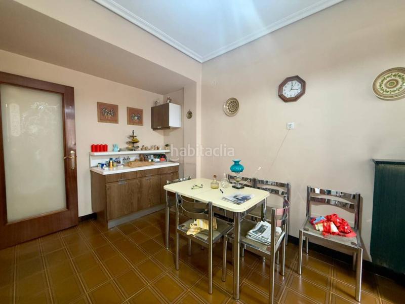 Foto 8d11442b-af30-4136-aaa1-a9a03a478d8b. Pis amb calefacció a Gran Via Logroño