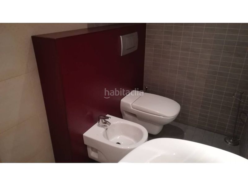 Foto b179b833-9743-4cd5-8020-61acf6c7b7b1. Rent flat with heating parking pool in Los Lirios Logroño