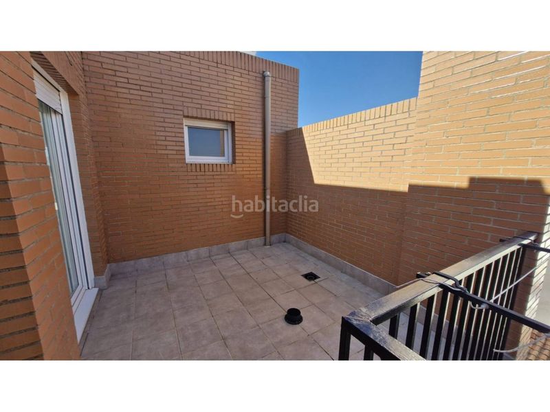 Foto f7599574-453b-499c-900d-82a39b8a1813. Ático aticazo de dos dormitorios con tres terrazas de 77m2 en total a estrenar en Lardero