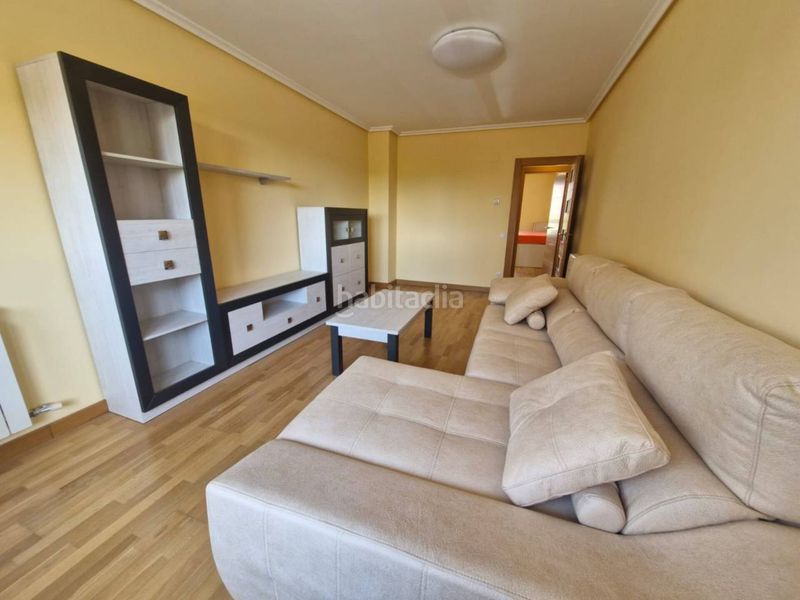 Foto 70cadb13-413d-48a0-b1a1-bbf8565e25e5. Pis amb calefacció aparcament piscina a Portillejo - Valdegastea Logroño