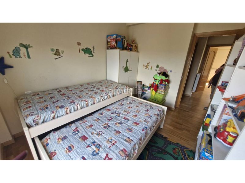 Foto 5108442b-dbfe-4355-bd00-e8cd2a39079c. Casa adossada amb calefacció aparcament piscina a Medrano