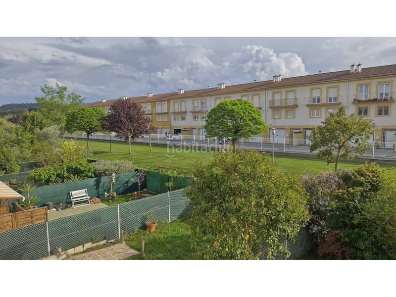 Foto 70460968-5ed5-455b-ae3b-7c98a029c738. Casa adossada amb calefacció aparcament piscina a Medrano