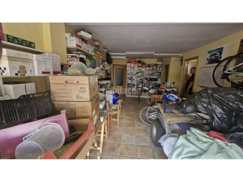 Foto b0024f52-cbad-4655-8c4c-4c8bff2b5ae6. Casa adossada amb calefacció aparcament piscina a Medrano