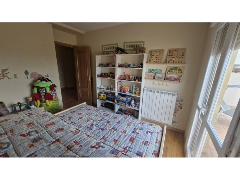 Foto c35616c7-c8b2-4b7e-a226-2712eb4eaa2a. Casa adossada amb calefacció aparcament piscina a Medrano