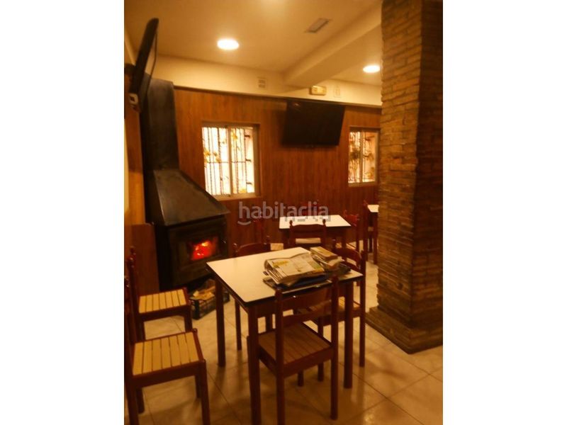 Foto eab027d1-dc23-421e-81f3-6c931546a47f. Local comercial a Viguera