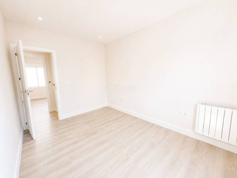Foto e7ae6273-6140-4792-a971-58d8387459b6. Pis a calle valcuerna 1 a Oeste Logroño