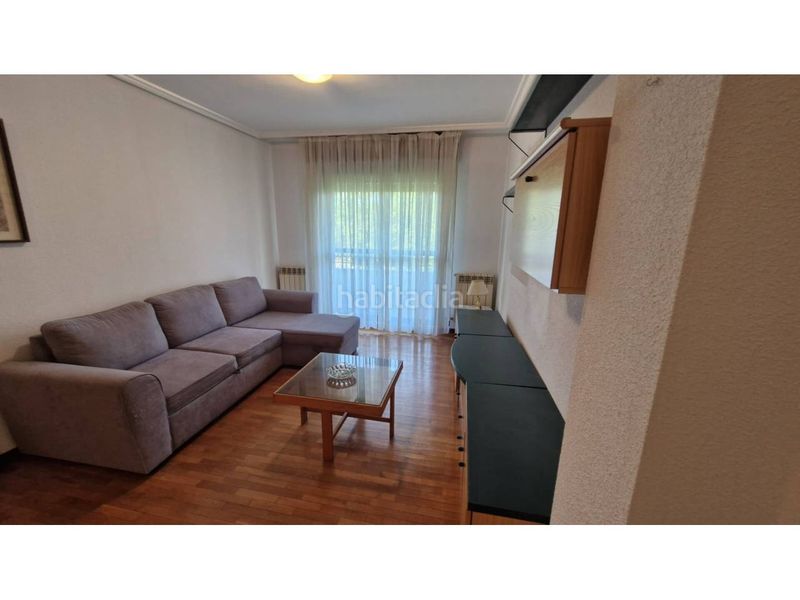 Foto 0ed149b9-162c-4049-8b56-d49229850c7d. Flat with heating parking in San Adrián Logroño