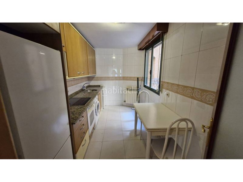 Foto 2a4664a0-f036-4f51-abb8-4cf0ac702fd6. Flat with heating parking in San Adrián Logroño