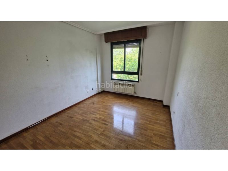 Foto 458039e4-ba64-473e-9760-d15d014376c2. Flat with heating parking in San Adrián Logroño