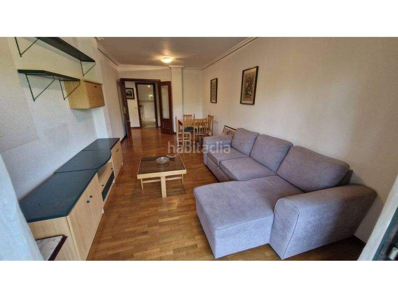 Foto 8d772650-63bf-44f0-93d3-7ddddf298d94. Flat with heating parking in San Adrián Logroño
