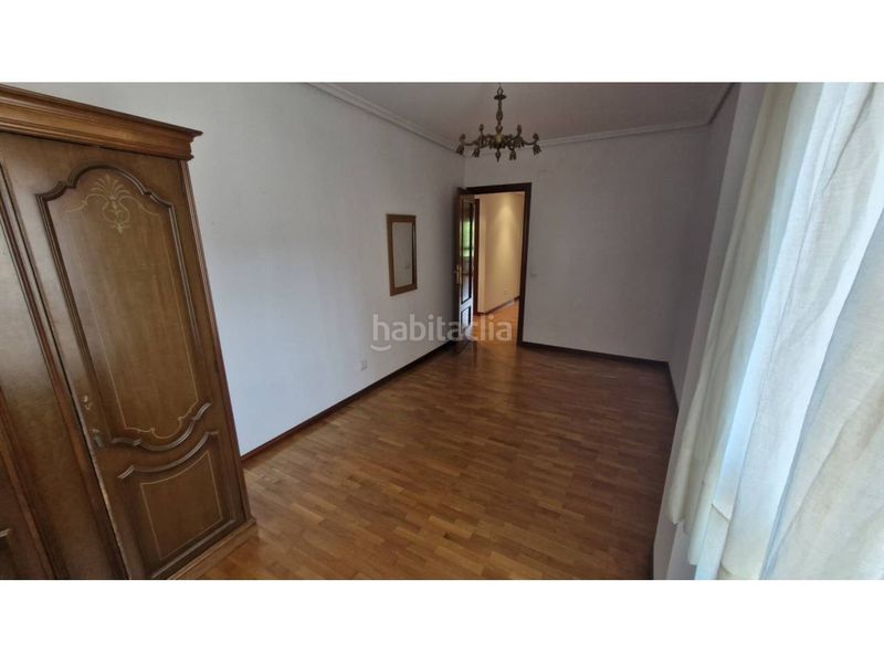 Foto f4d386ad-a353-402c-81e6-9756e8a7ffb2. Flat with heating parking in San Adrián Logroño