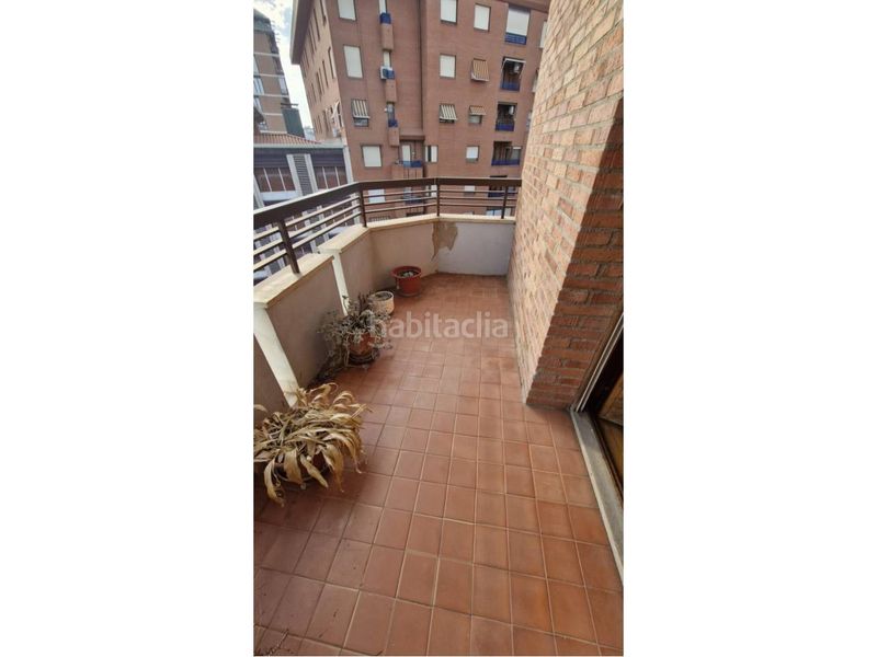 Foto 8c07a379-98c6-4cd7-9fe0-2f03b783e72e. Pis amb calefacció aparcament a Residencia Logroño