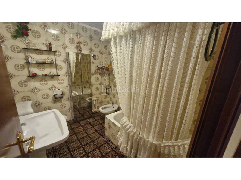 Foto d1bb1160-3879-4d40-b34f-b727d3f78e4c. Pis amb calefacció aparcament a Residencia Logroño