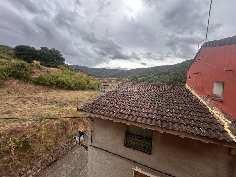 Foto 0a82f297-f8aa-4792-b82c-bad408b40ccd. Casa amb calefacció a Ledesma de la Cogolla