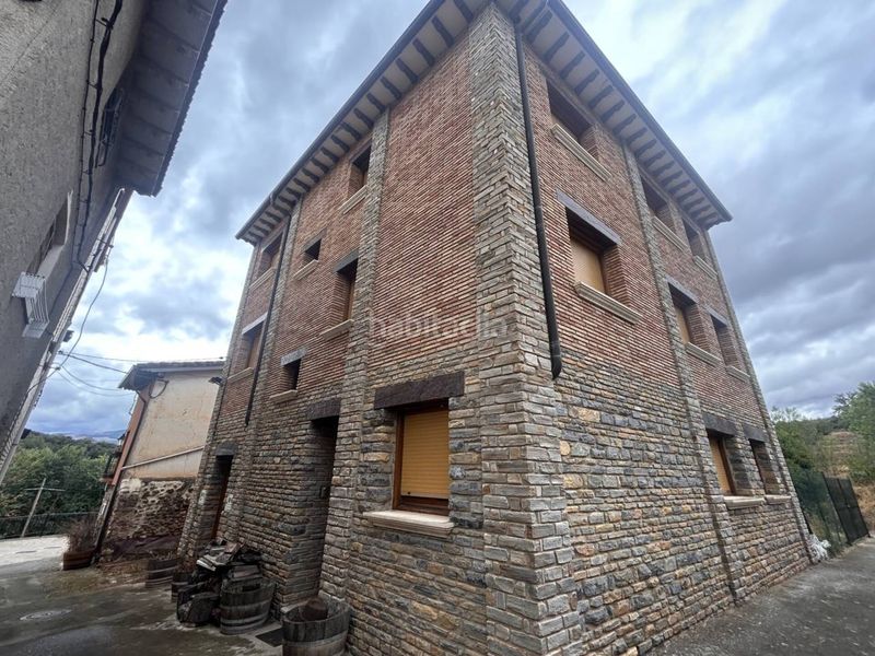 Foto 0d63c862-816f-4d32-a286-615a3656f895. Casa amb calefacció a Ledesma de la Cogolla