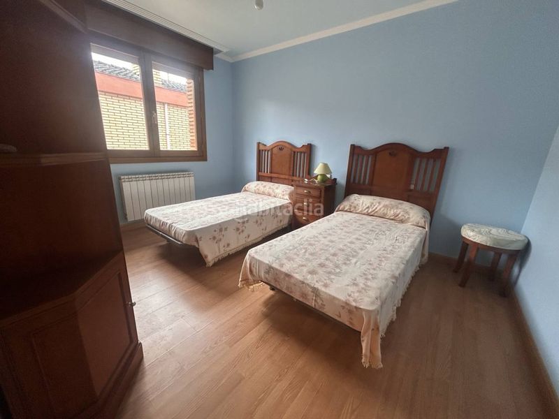 Foto 18d8bd69-1ad9-4163-aa60-3c7b0ae2c181. Casa amb calefacció a Ledesma de la Cogolla
