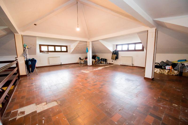 Foto ca0e4c5a-4d6f-4ee4-a0bf-06955abe9926. Casa amb xemeneia aparcament piscina a Oiartzun