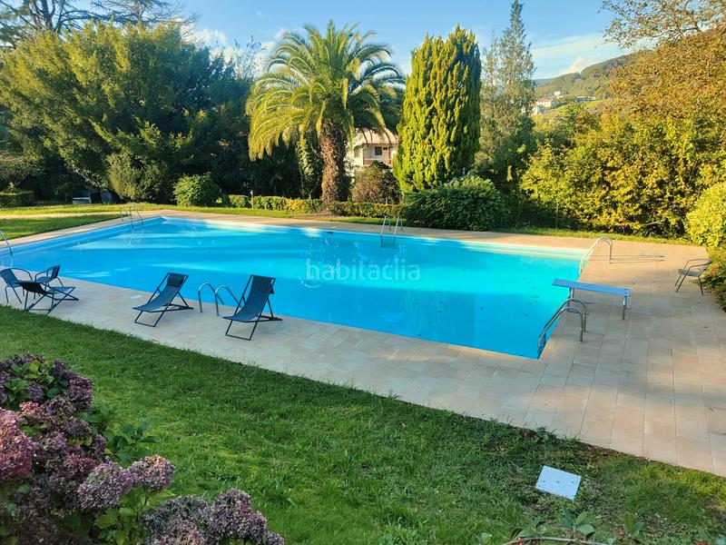 Foto fa0cd9e8-68bc-4327-b61b-74668884ecba. Casa amb xemeneia aparcament piscina a Oiartzun