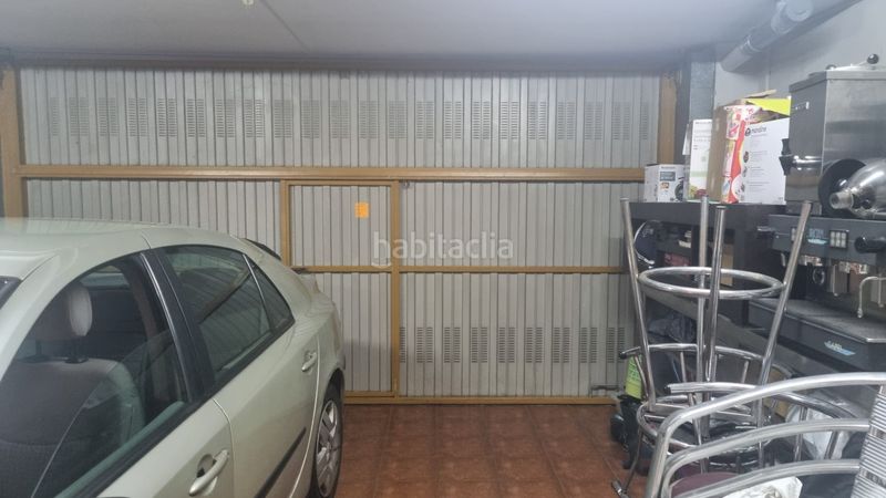 Foto 471830e1-2b81-4e98-b206-501b5ee37140. Casa adossada amb xemeneia calefacció aparcament a Irun