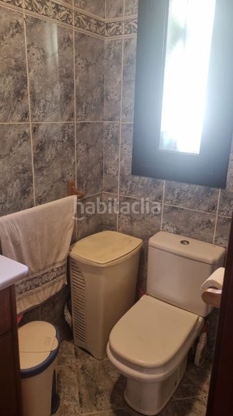 Foto 7ed0b299-85de-45e0-b247-b528bfeecd6f. Casa adossada amb xemeneia calefacció aparcament a Irun