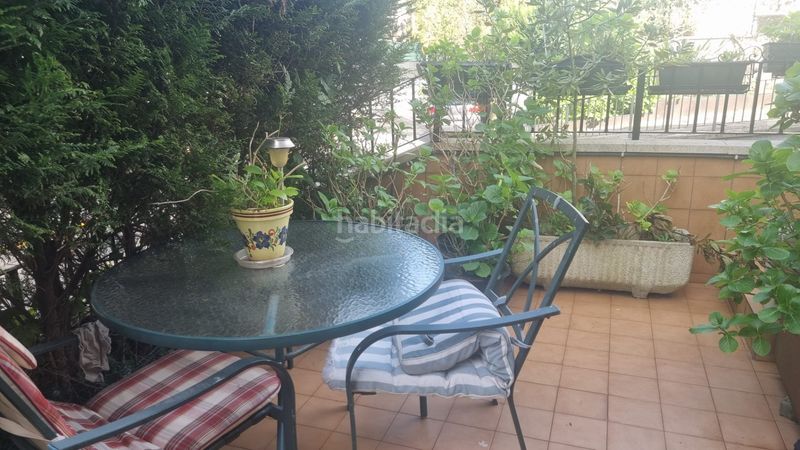 Foto cb0f08a2-3752-4cd0-9c45-81505e7ffeef. Casa adossada amb xemeneia calefacció aparcament a Irun