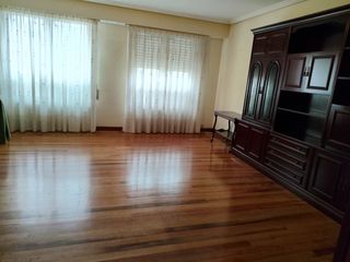 Pis  Maria juncal labandibar kalea. Vivienda en behobia de 3 dormitorios con bonitas vistas.