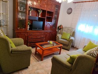 Appartement  Monte aldabe kalea. Vivienda de 2 dormitorios en anaka. totalmente exterior.